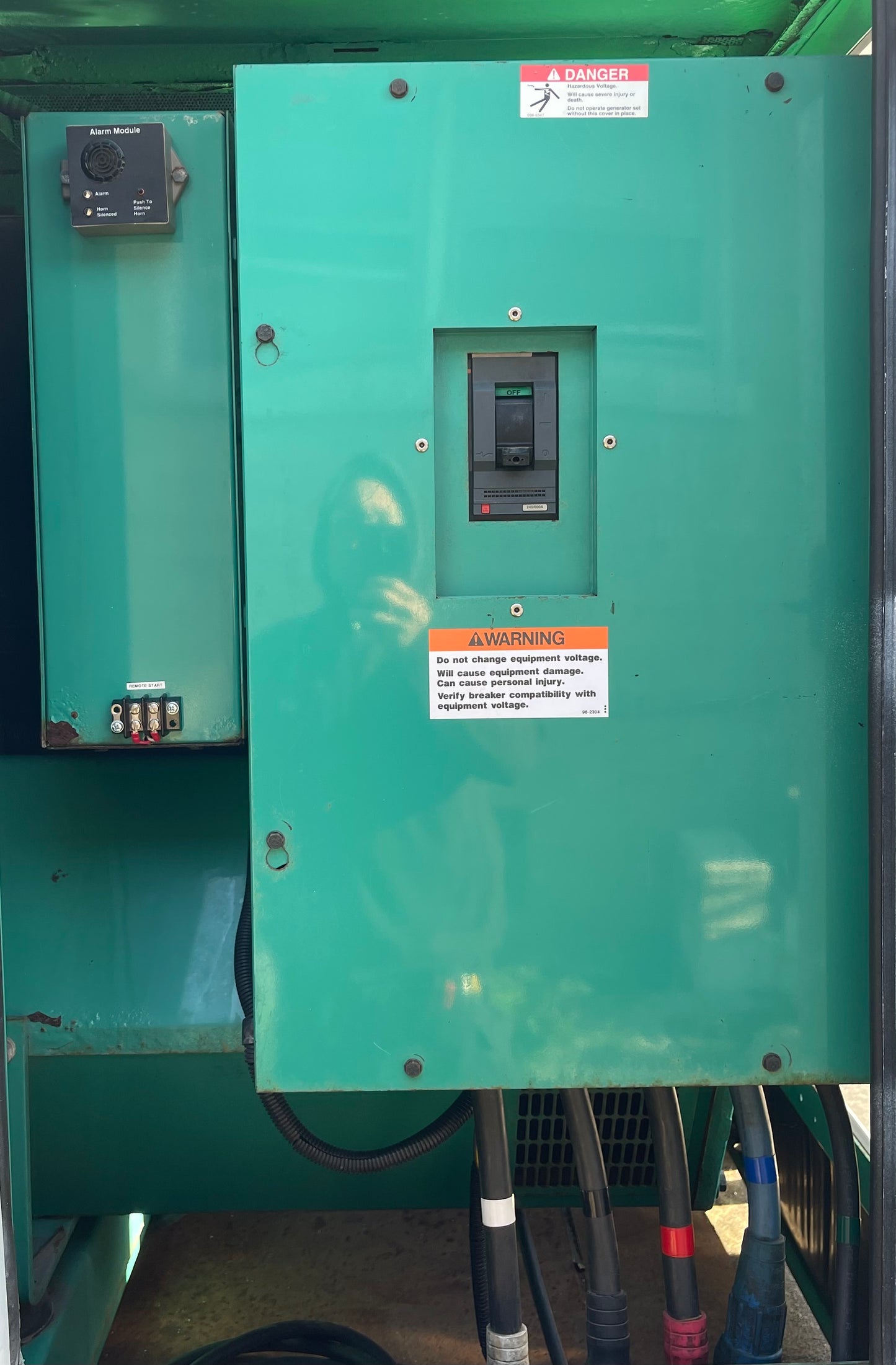 Cummins 250 KVA 200 KW Model DGFC Towable Trailer Generator