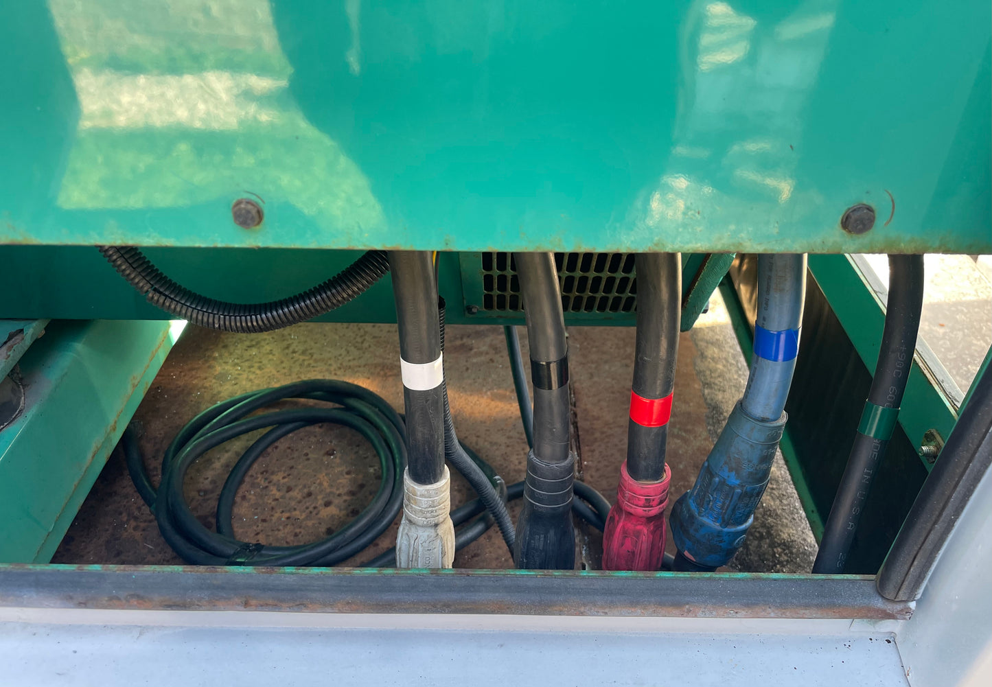 Cummins 250 KVA 200 KW Model DGFC Towable Trailer Generator