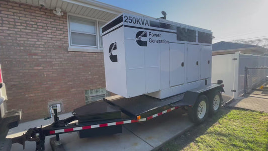 Cummins 250 KVA 200 KW Model DGFC Towable Trailer Generator