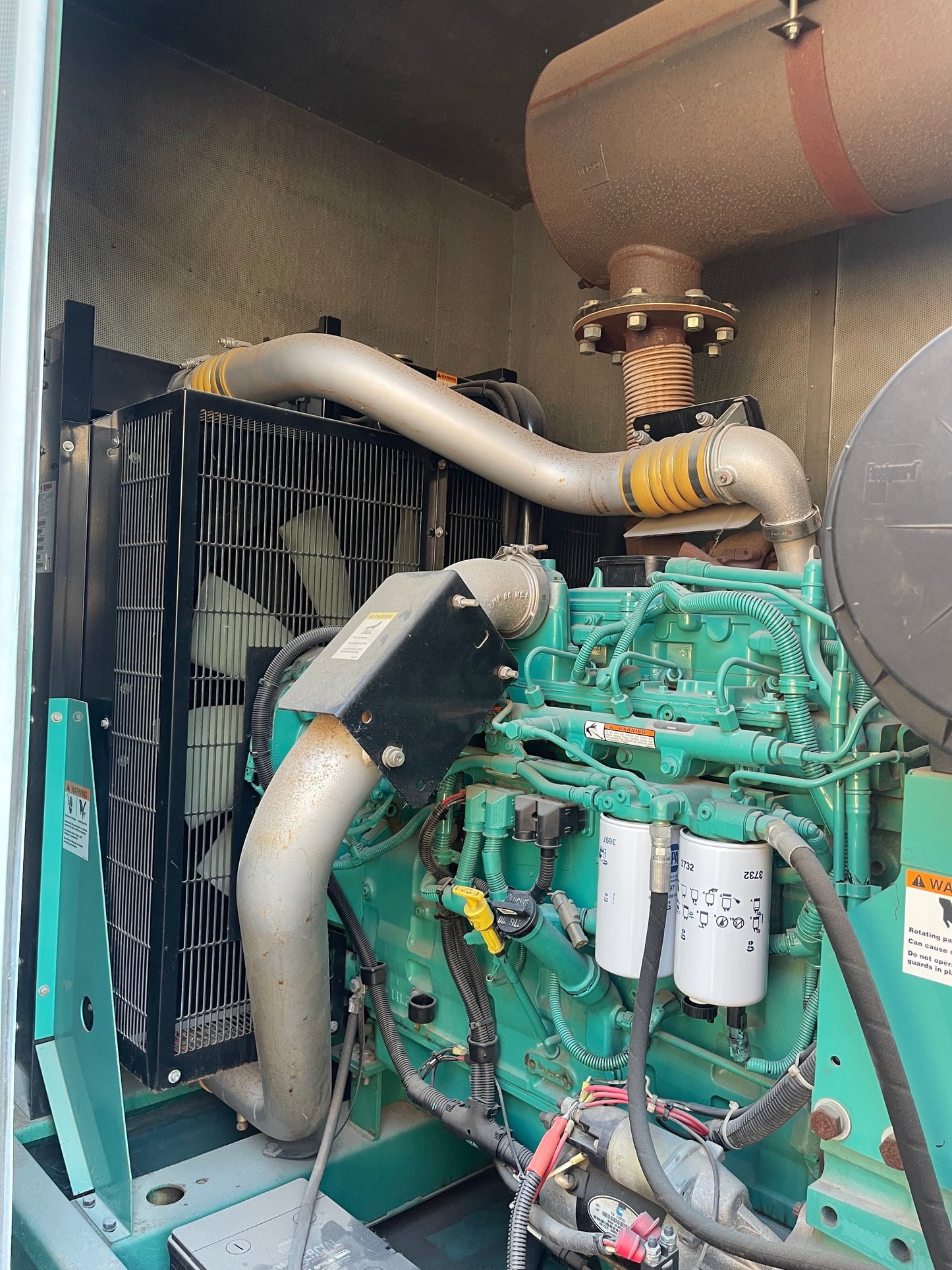 Cummins 313 KVA 250 KW Model DQDAA Portable Generator Hardin Industries Enclosure